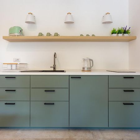633 Appia Design Room โรม ภายนอก รูปภาพ